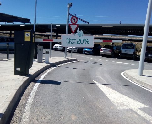 Parking Saba Estación Tren Villena - Villena
